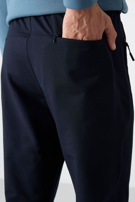 Heren Regular Fit Rechtlopende Joggingbroek - Image 5