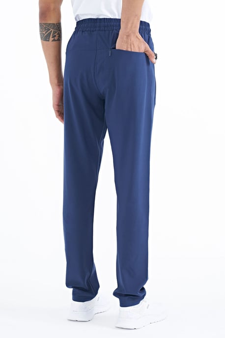 Men's Straight-Leg Pull-On Sweatpants - Image 6