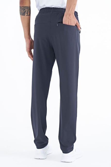 Men's Straight-Leg Pull-On Sweatpants - Image 5