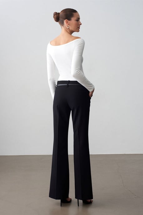 Belted Straight-Leg Crepe Trousers - Image 2