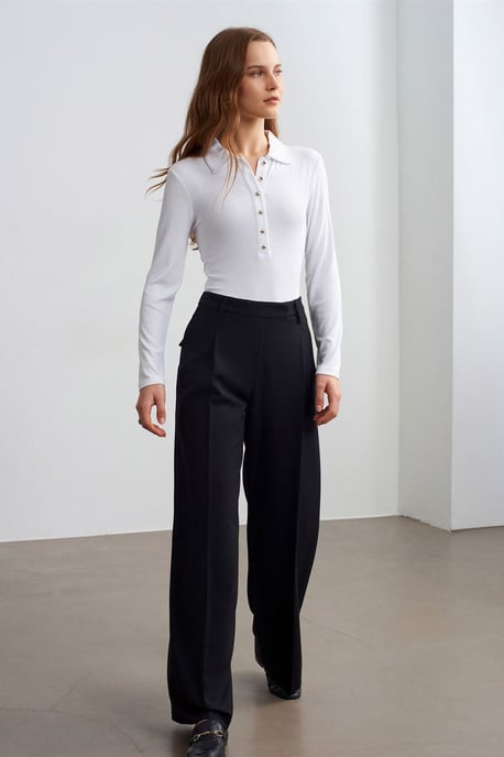 Women's High-Waist Wide-Leg Crepe Trousers - Image 4