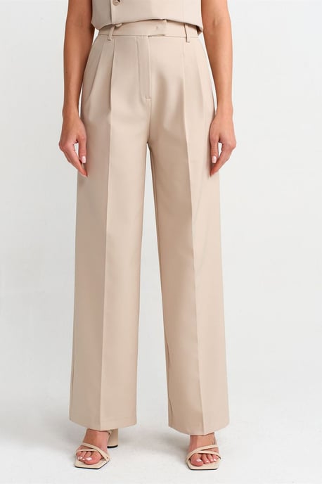 High-Waist Wide-Leg Crepe Trousers With Belt - Image 3