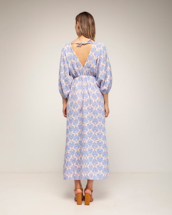 Geprinte jurk met elastische taille, V-hals en V-rug en vetersluiting - Image 3