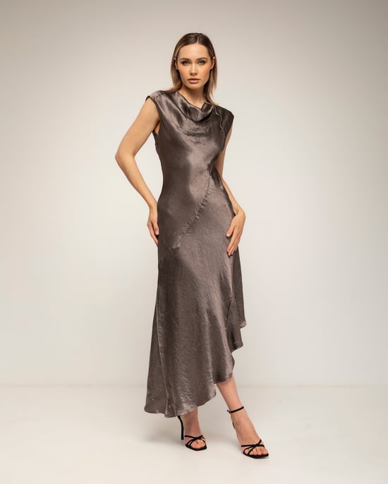 Midi-jurk met zijdetextuur, boothals en asymmetrische lengte - Image 2