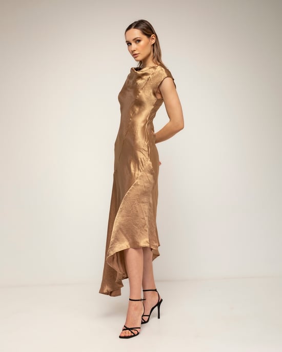 Midi-jurk met zijdetextuur, boothals en asymmetrische lengte - Image 2