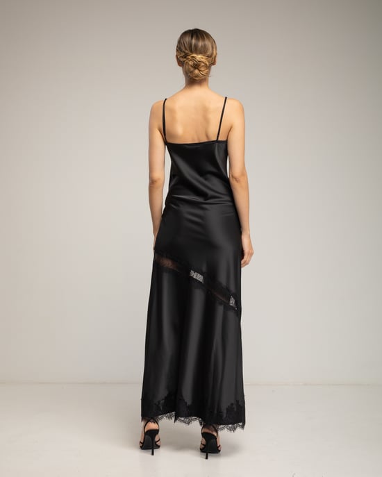 Midi slipdress van satijn met kantdetails en bandjes. - Image 3