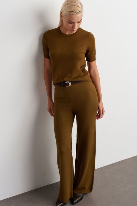 Women’s Wide-leg Lurex Knit Trousers - Image 1