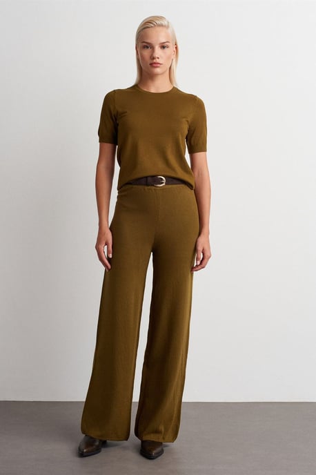Women’s Wide-leg Lurex Knit Trousers - Image 3