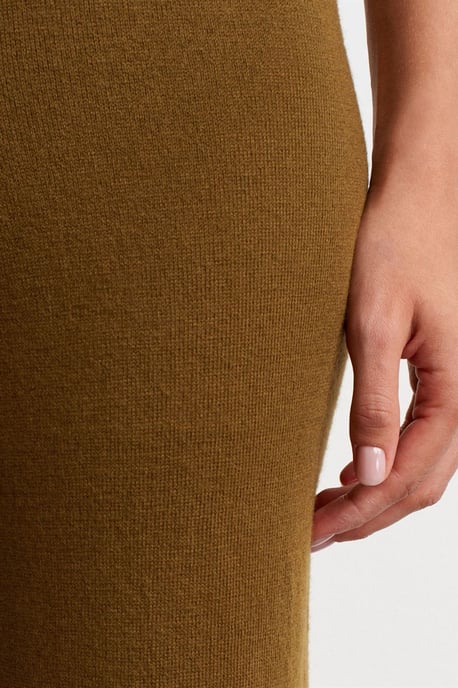 Women’s Wide-leg Lurex Knit Trousers - Image 4