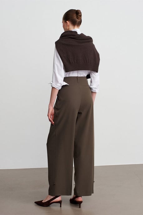 Women’s High-Waist Wide-Leg Crepe Trousers - Image 2