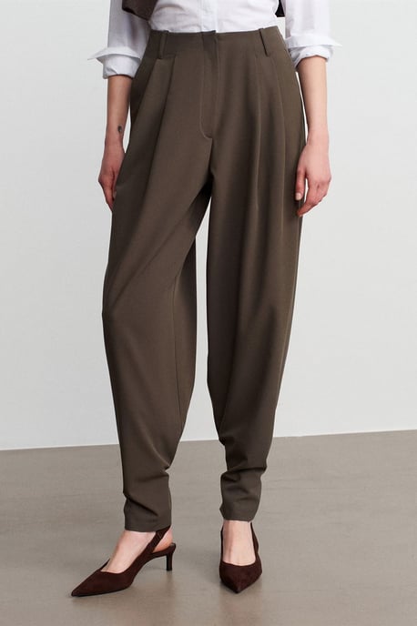 Women’s High-Waist Wide-Leg Crepe Trousers - Image 4