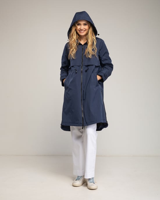 Lange trenchcoat met capuchon, ritssluiting, ritsdetails aan de zijkanten en een verstelbare taille - Image 2