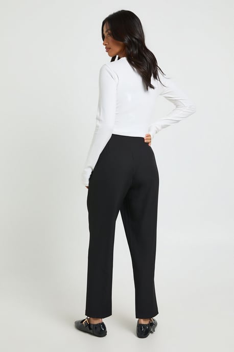 Petite Boohoo Basics Tailored Tapered Trouser - Image 2