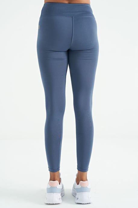 High-waisted Scuba Leggings - Image 6