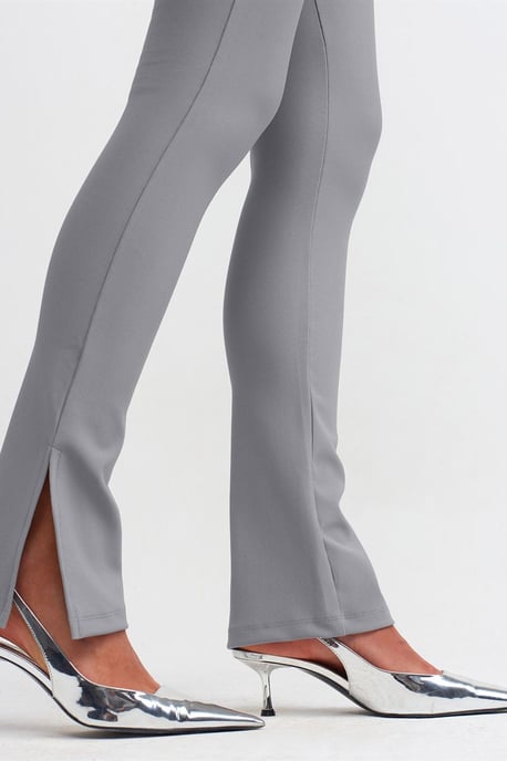 High-waisted Flared Leggings met Split - Image 4