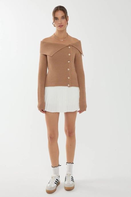 Off Shoulder Knappdetalj Tröja - Image 2