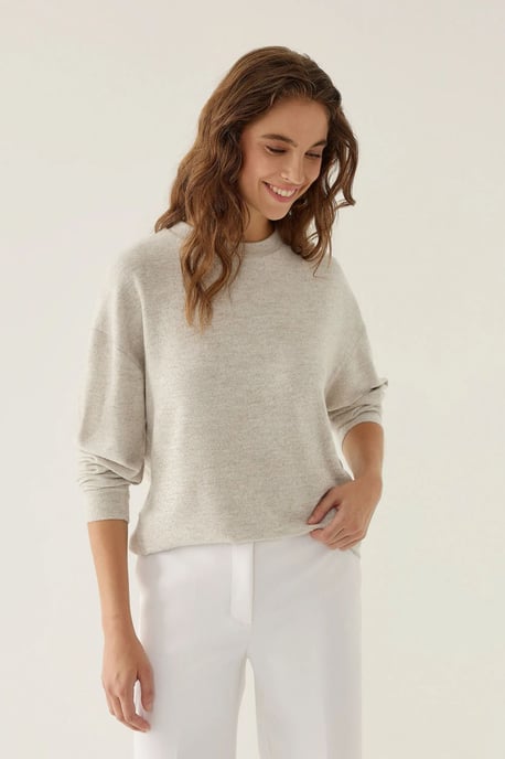 Relaxed Fit Basic Sweater - Image 3