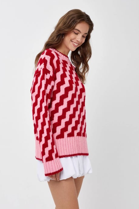 Zigzag Patterned Crew Neck Sweater - Image 4