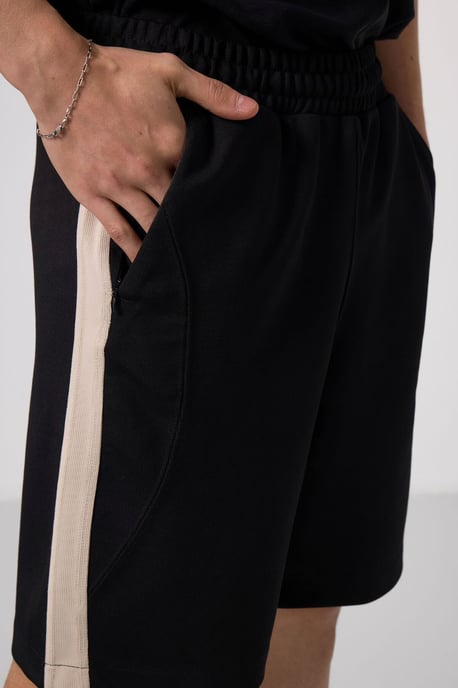 Överdimensionerade bomullsblandade stickade shorts - Image 5