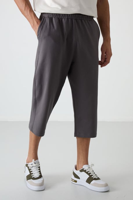 Heren Mid-waist Wijde Capri Shorts - Image 4