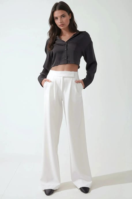 Normal Waist Pleated Palazzo Pants - Image 4