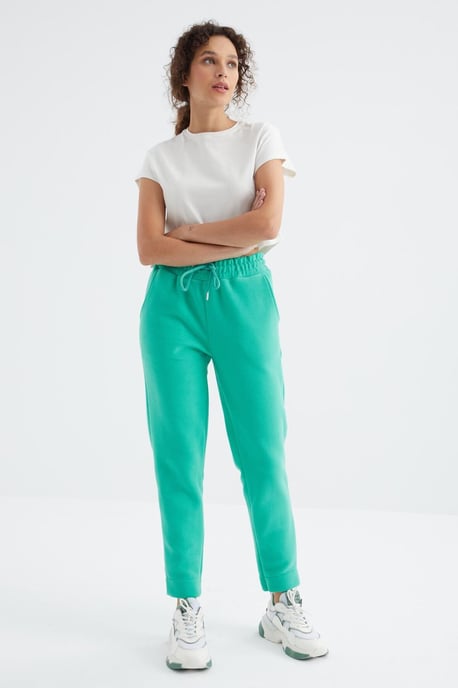 Kvinnors polyester joggerbyxor - Image 1
