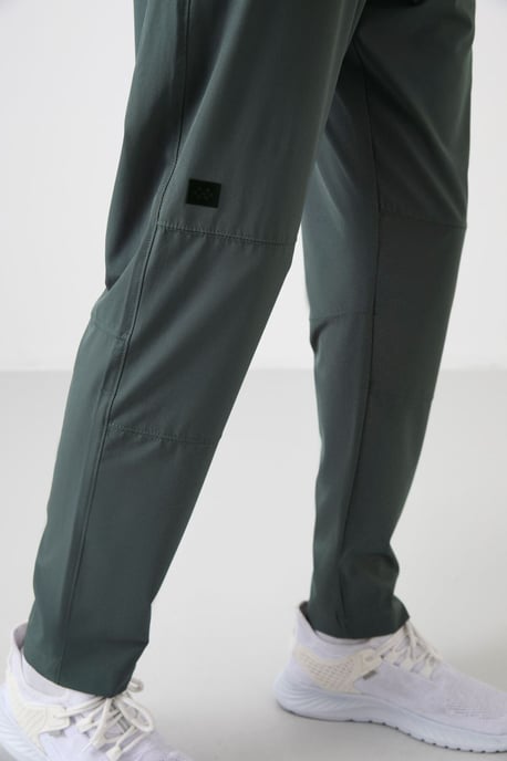 Men's Solid Pull-on Sweatpants - Image 4