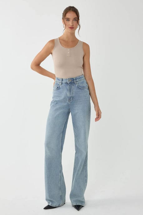 Basis Knop Gedetailleerde Crop Top - Image 6