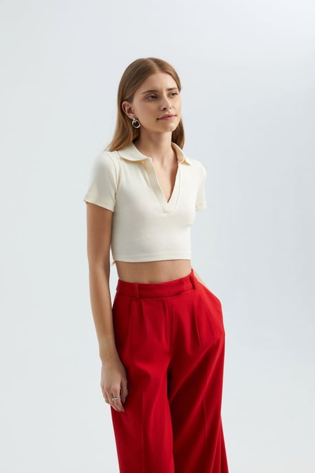 V Neck Polo Crop Top - Image 3