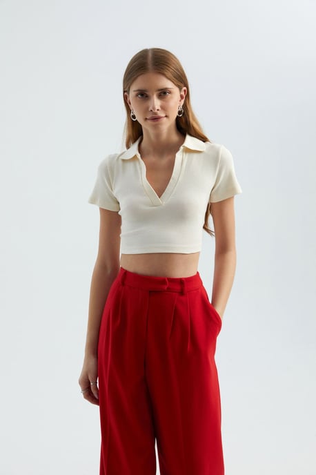 V Neck Polo Crop Top - Image 4