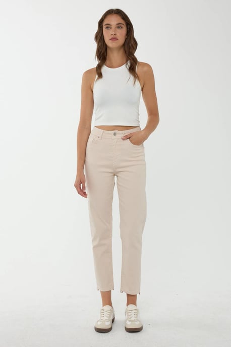 Basis Crop Top - Image 2