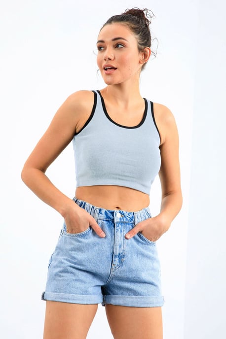 Ribbed Sleeveless Crop Top - Image 2