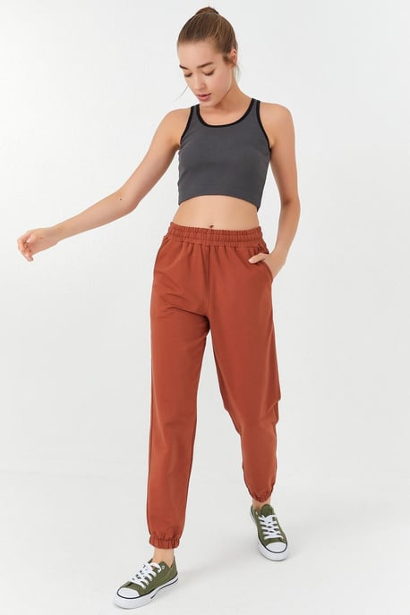 Ribbed Sleeveless Crop Top - Image 5