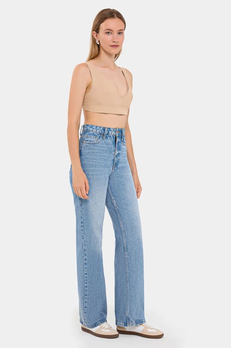 V-ringad ärmlös vävd croptop - Image 3