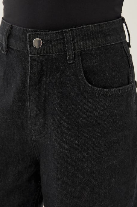 Washed Straight-Leg Jeans - Image 3
