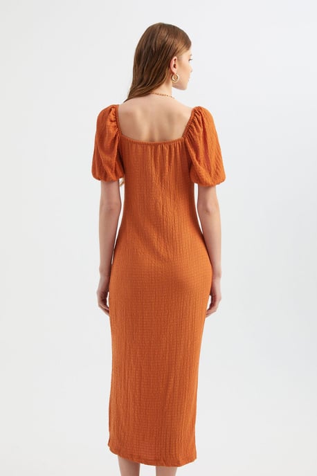 Sweetheart Neck Smocked Balloon Sleeves Midi Dress with a Side Slit - Image 5