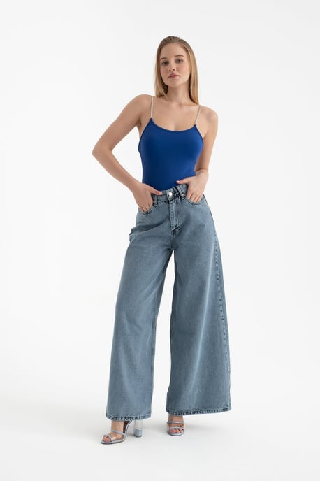 High Waist Wide Leg Jeans - Image 2