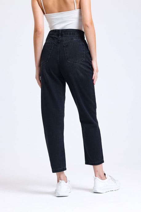 High Waist Mom-fit Jeans - Image 3