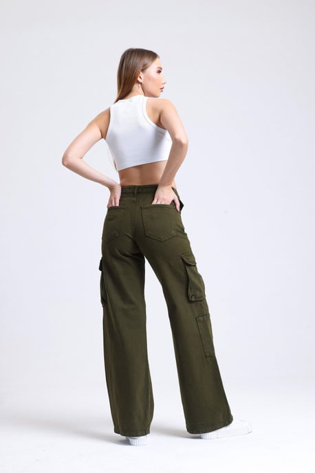 Mid Rise Pocket Cargo Jeans - Image 5