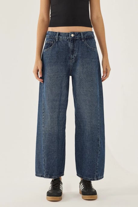 Mid-Rise Tapered Jeans - Image 2