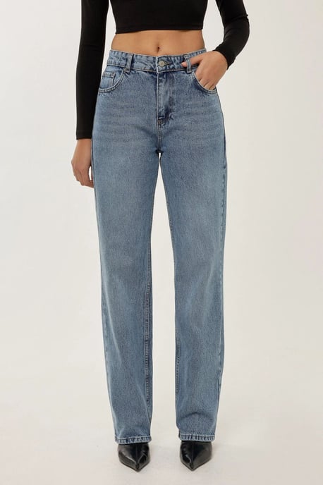 Straight Leg Medium Rise Jean - Image 3