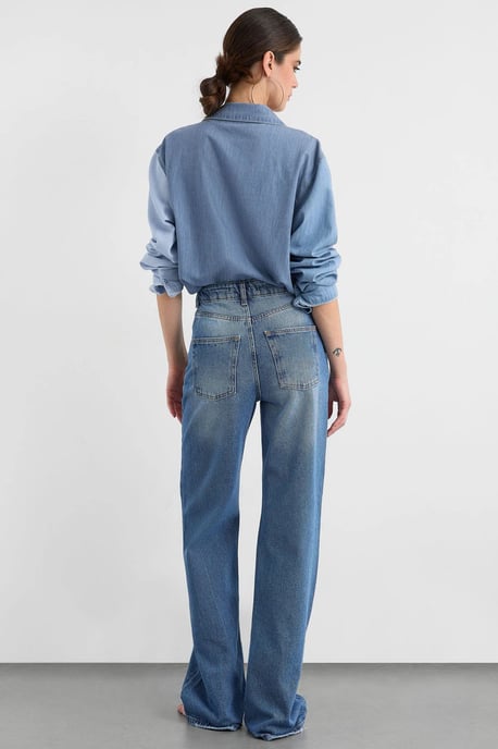 High-Waist Straight-Leg Denim Jeans - Image 5