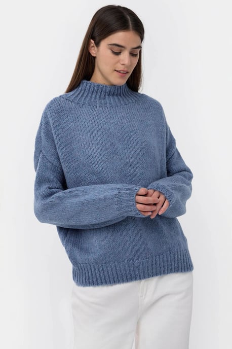 Oversized High-Neck Knitted Sweater - Image 4