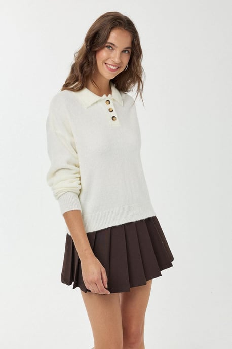Button Collar Knit Sweater - Image 4