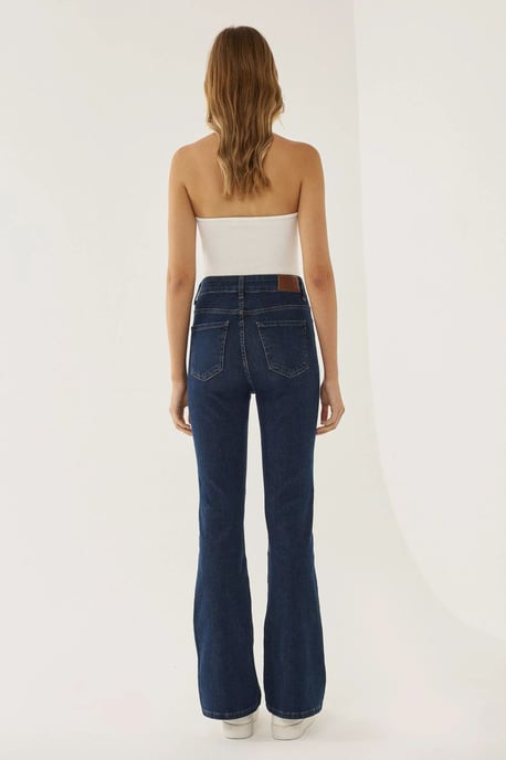 Normal Waist Flare Jeans - Image 5