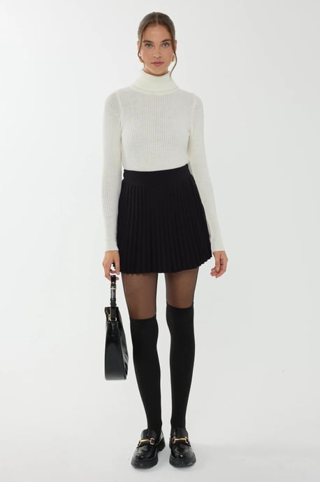 Slim Fit Turtleneck Sweater - Image 3