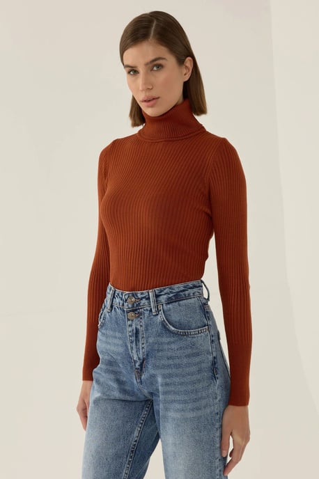 Slim Fit Turtleneck Sweater - Image 3
