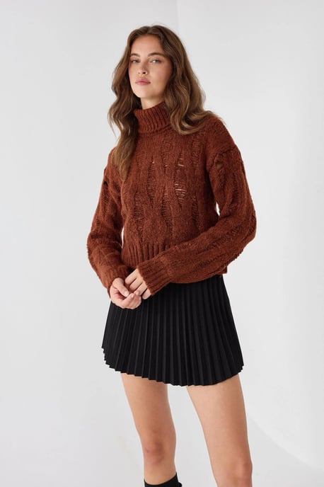 Texturerad Turtleneck Stickad Tröja - Image 3
