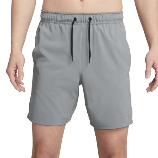 Nike Herrshorts i Dri-FIT med avslappnad passform (Grå/Svart) - Image 2