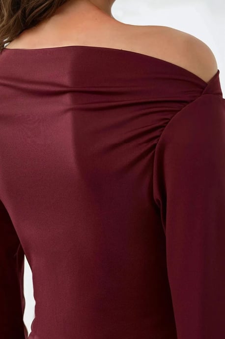 Asymmetric Ribbed Top with Slit - Image 5